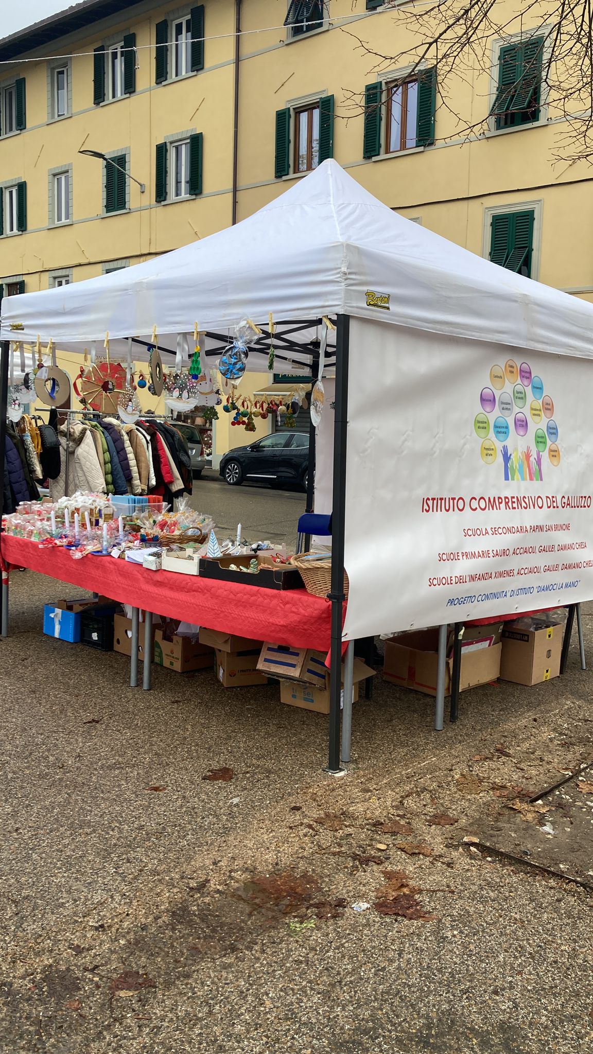 mercatino 1